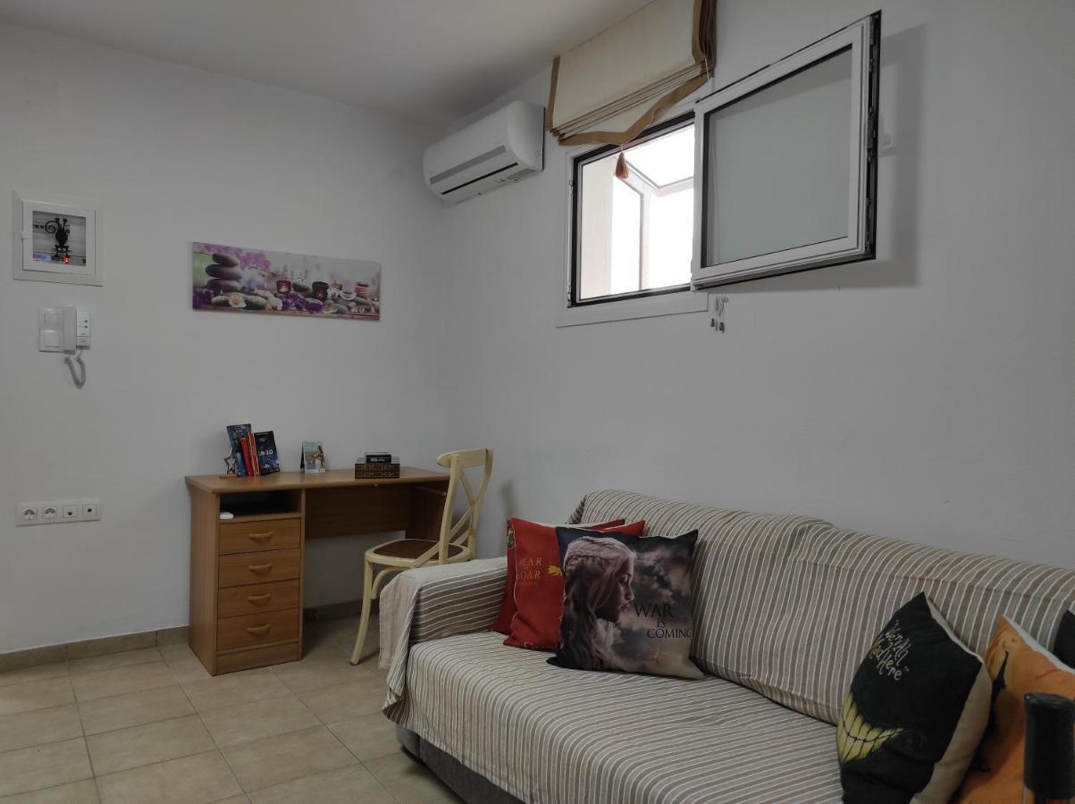 Secret Stories Studio Apartment Ираклио Екстериор снимка
